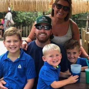 Meet your Posher, Leah